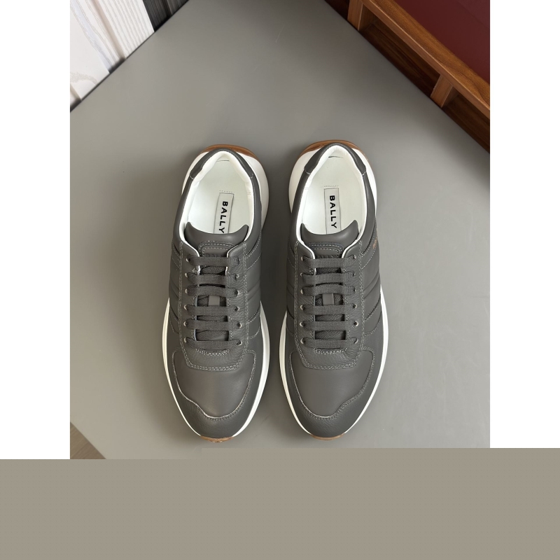B**rry sneakers